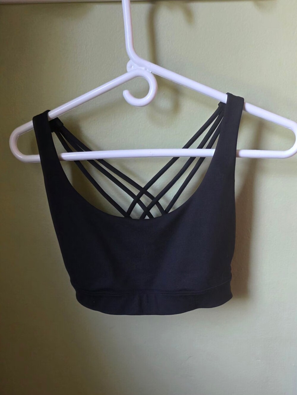 NEW Victoria's secrets on point sports bra M